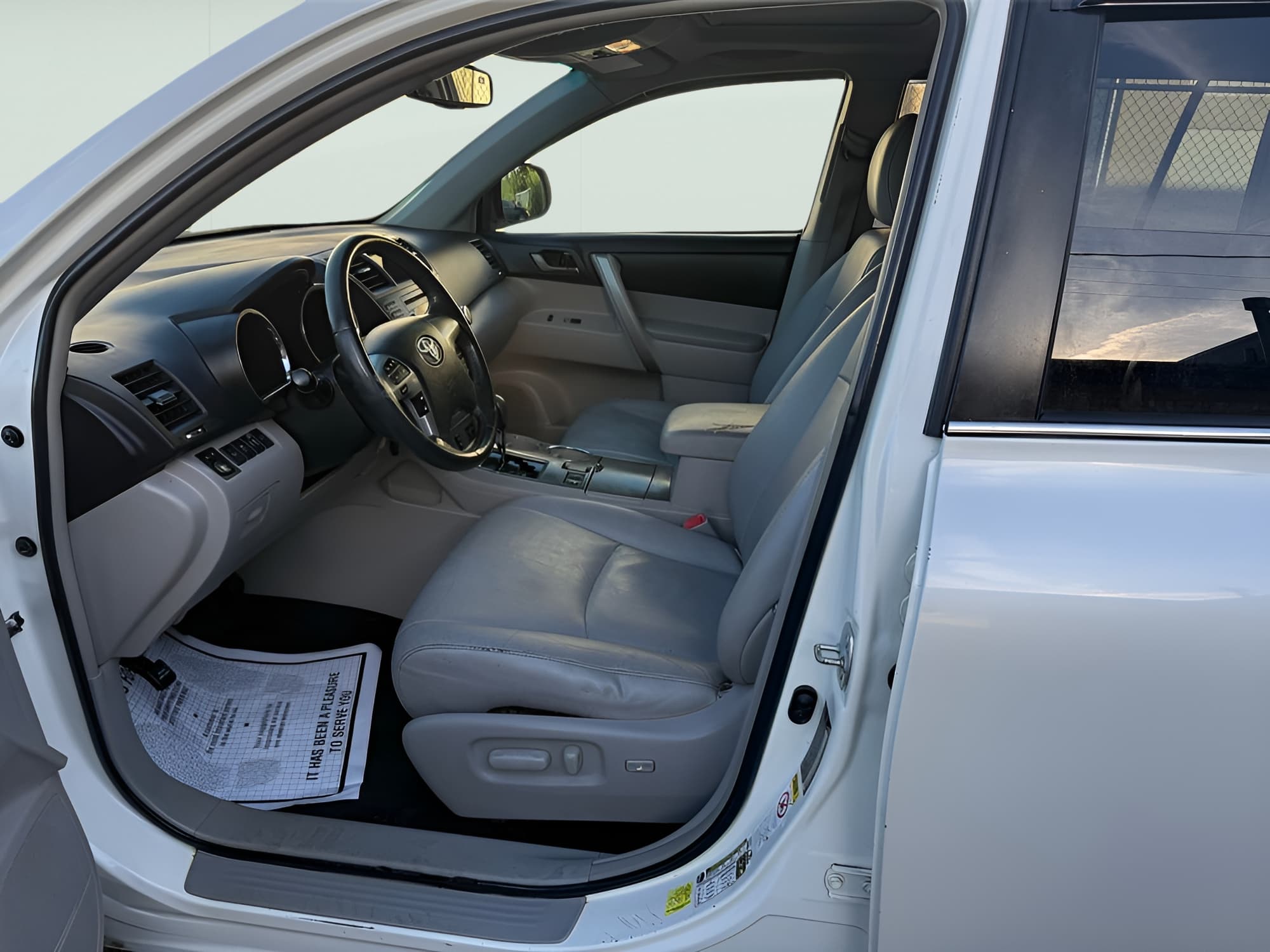 Vehicle photo